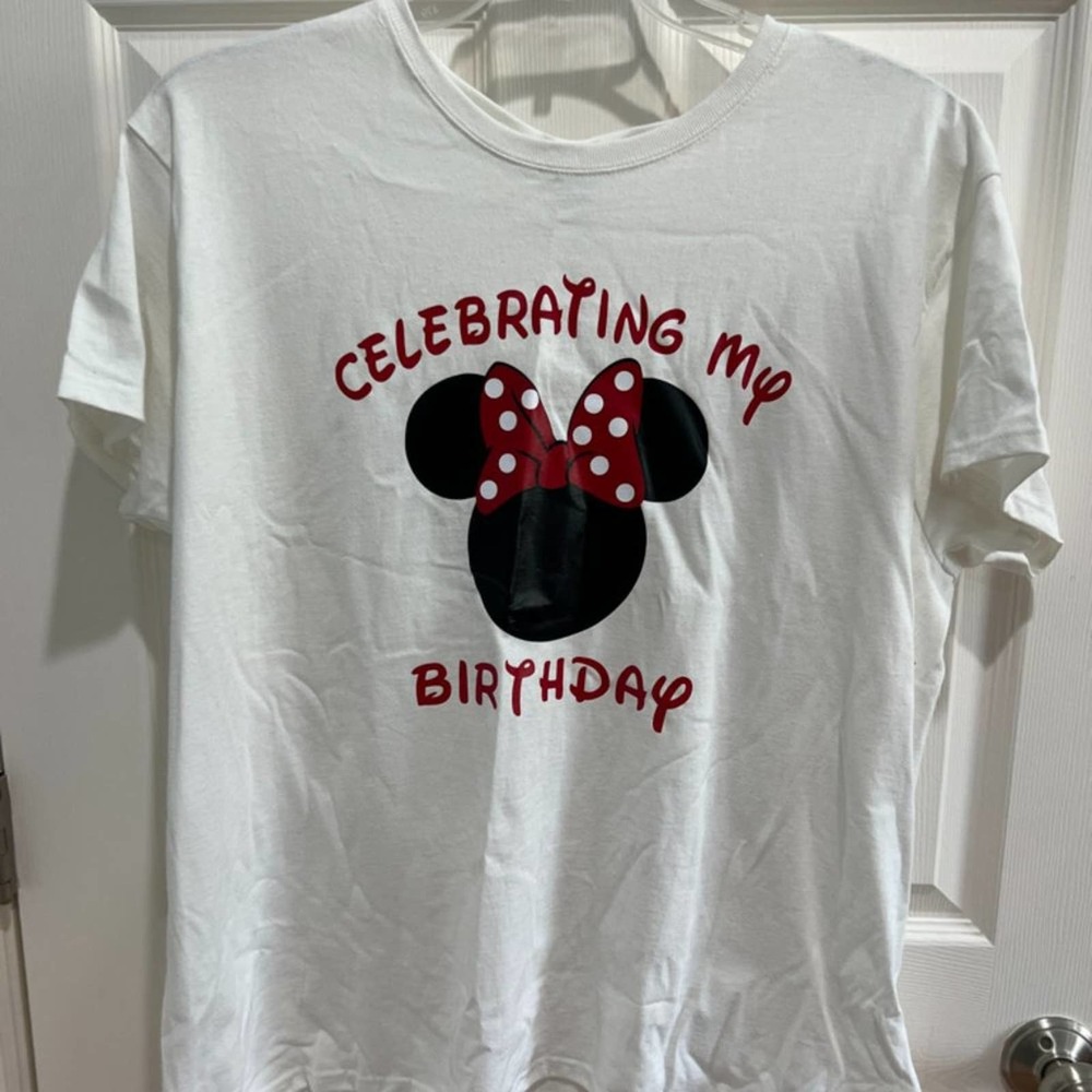 Minnie Mouse Birthday Shirt Celebrating my Birthday White Sz 2XL EUC